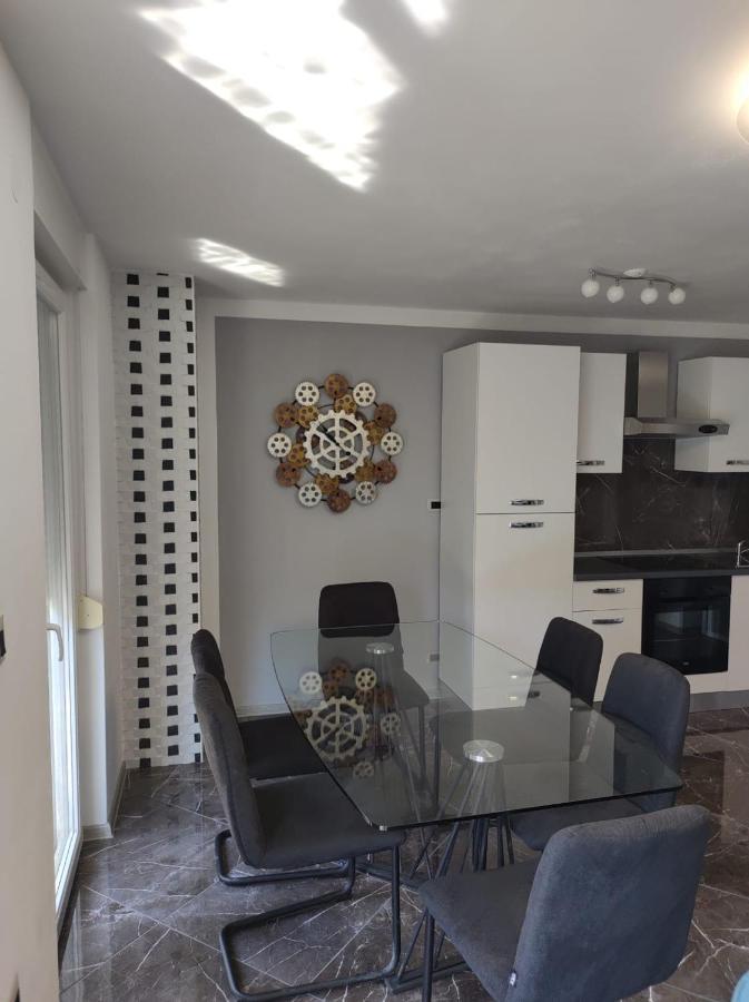 Modern Apartment Ana Rovinj Ngoại thất bức ảnh